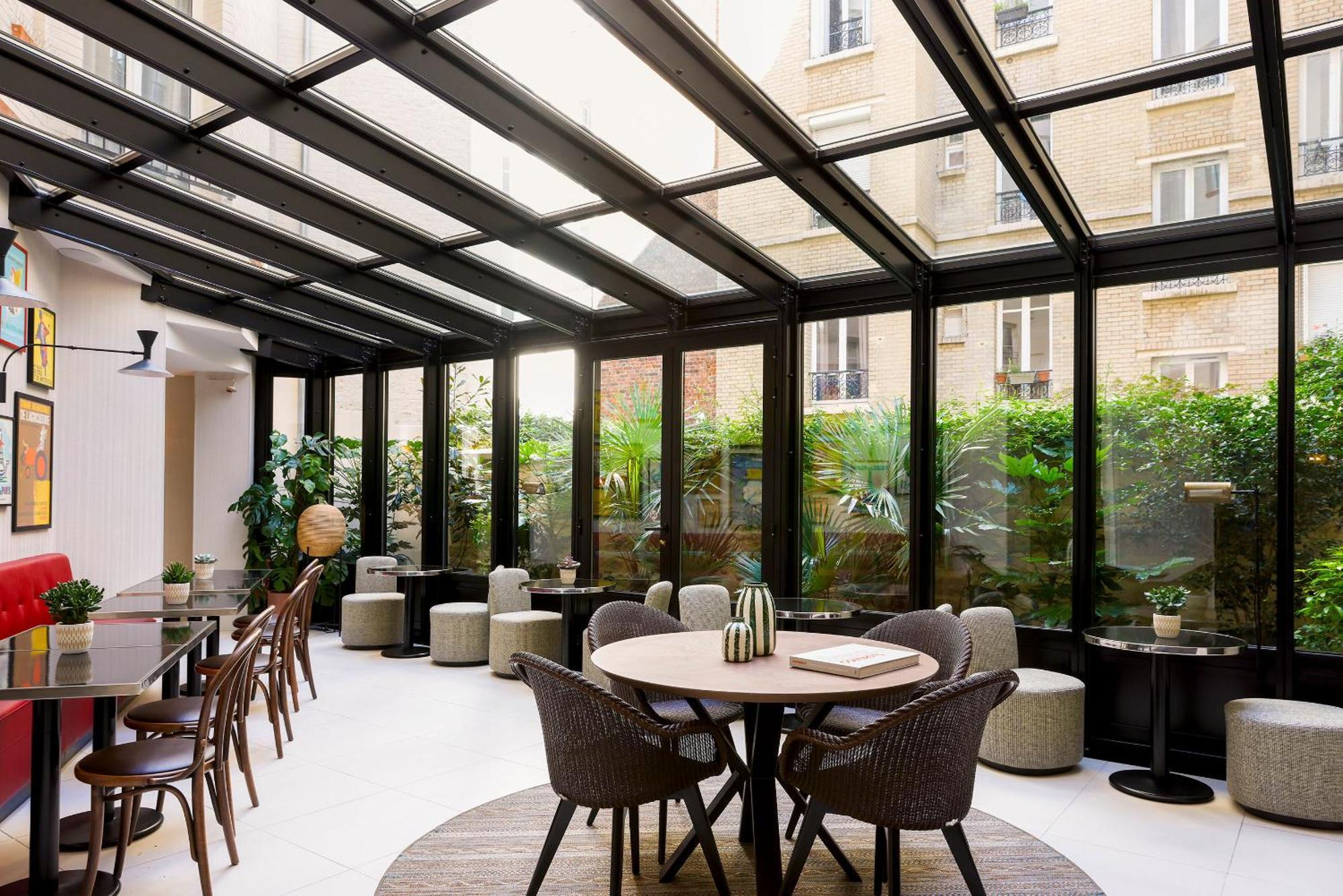 Hotel Moderniste Париж Экстерьер фото